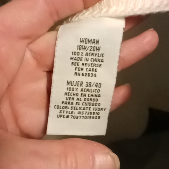 White Stag plus size women's knitted top - Picture 5 of 8